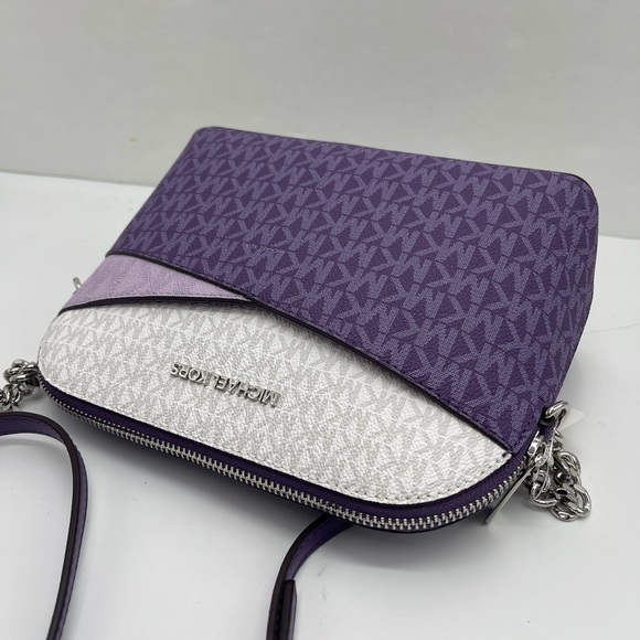 MICHAEL KORS Jet Set Travel Color-Block Signature Logo Crossbody Bag
Dark Purple - Picture 15 of 16